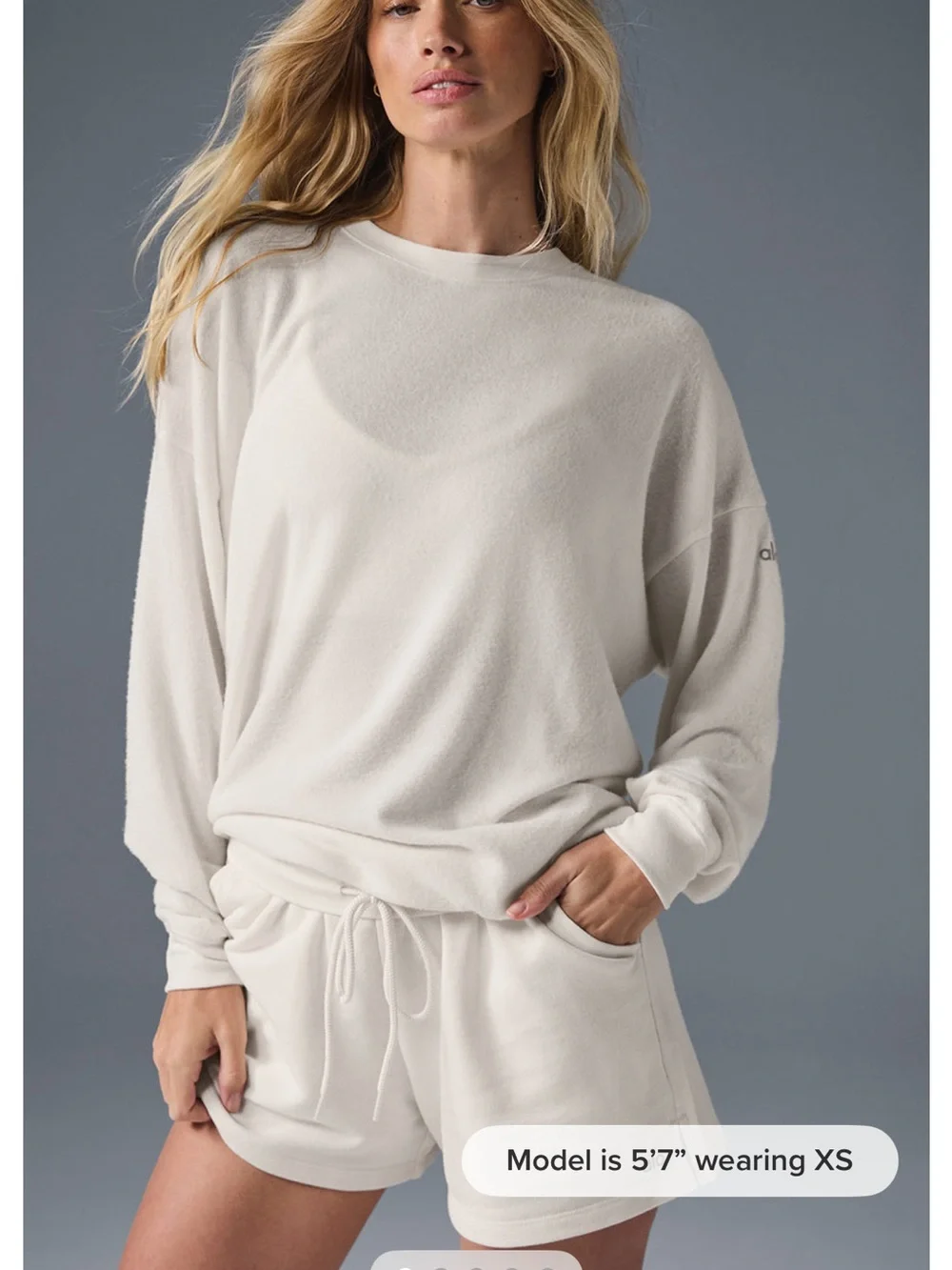 ALO Yoga Soho Pullover in Ivory